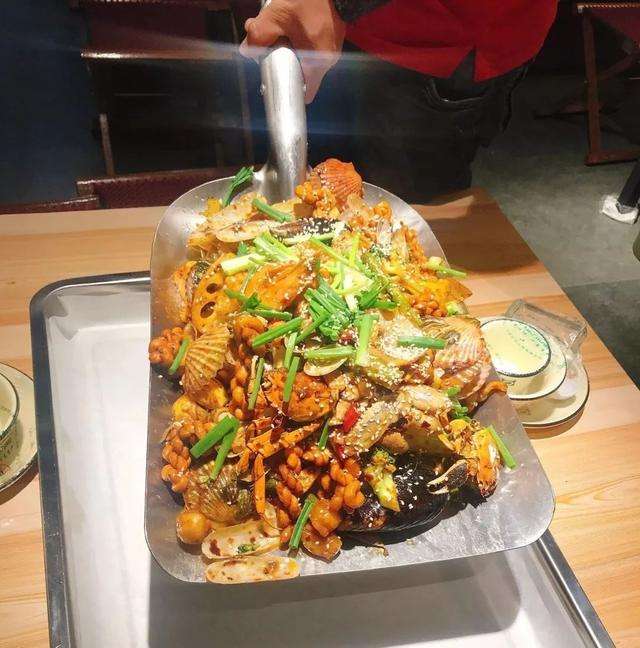 湖里手抓海鲜加盟